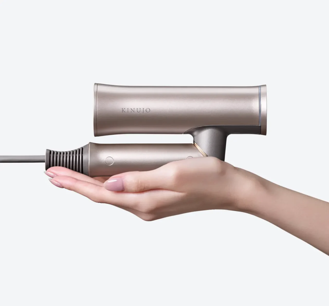外でもしあわせヘア】KINUJO Hair Dryer Voyageをレビュー！海外